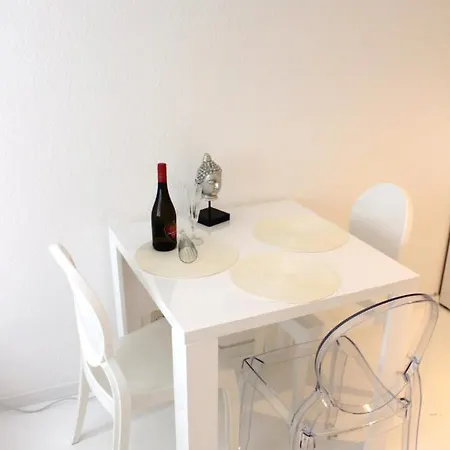 A-partments דירה *