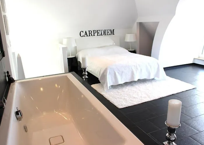 A-partments Apartment *